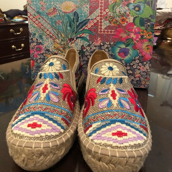 Johnny Was Shoes - EUC JOHNNY WAS ESPARDILLES -SIZE 38